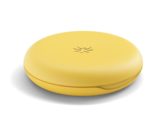Invisalign® Aligner Case in Yellow
